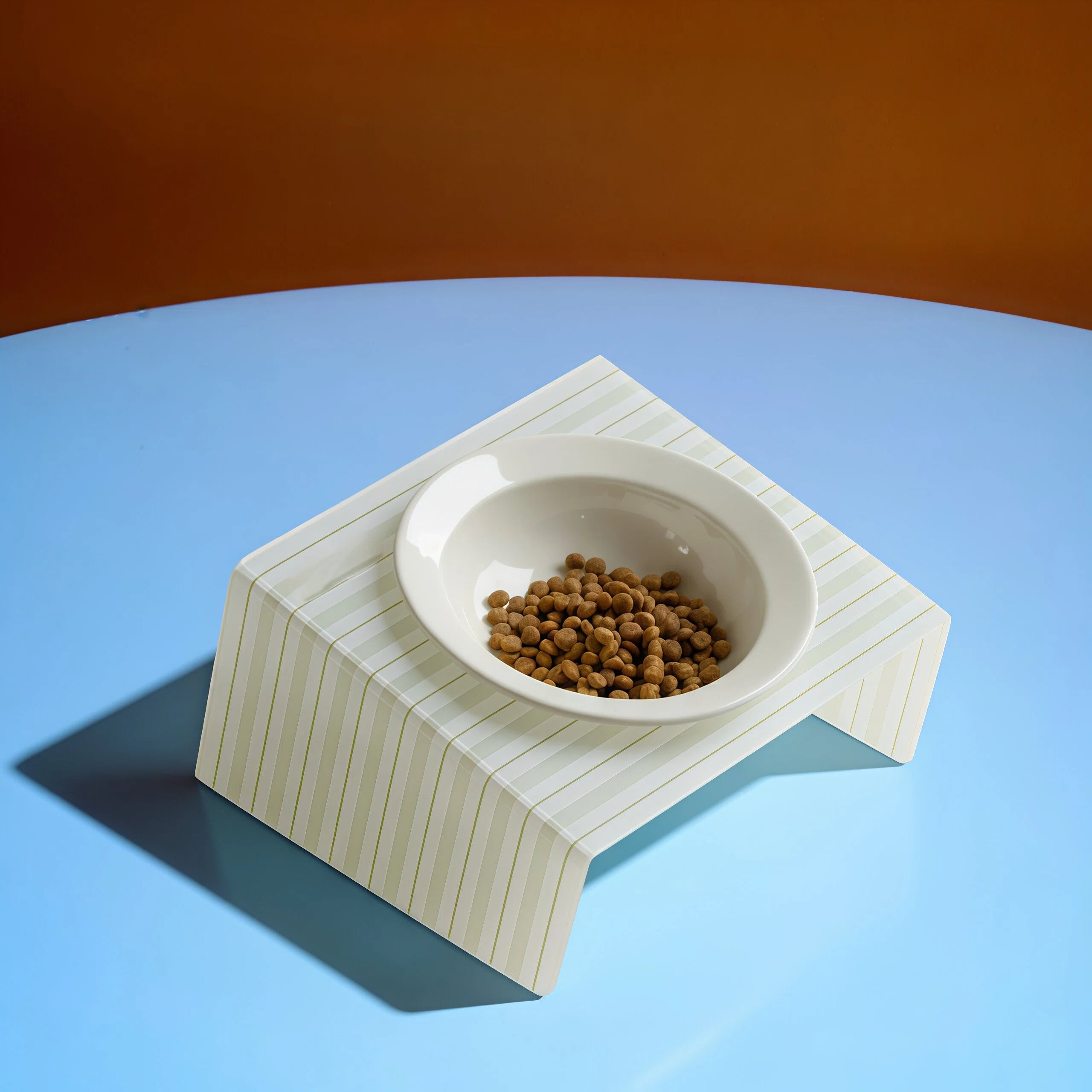 Barkmow Ciotola in Ceramica per Cani e Gatti con Supporto in Acrilico – Design a Disco Rialzato Antiribaltamento, Ideale per Cuccioli e Gatti